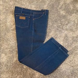 Men wrangler jeans starched 35x32